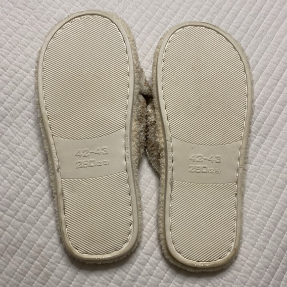 ๐ Cheetah Print Slipper Sandals - Picture 2 of 8